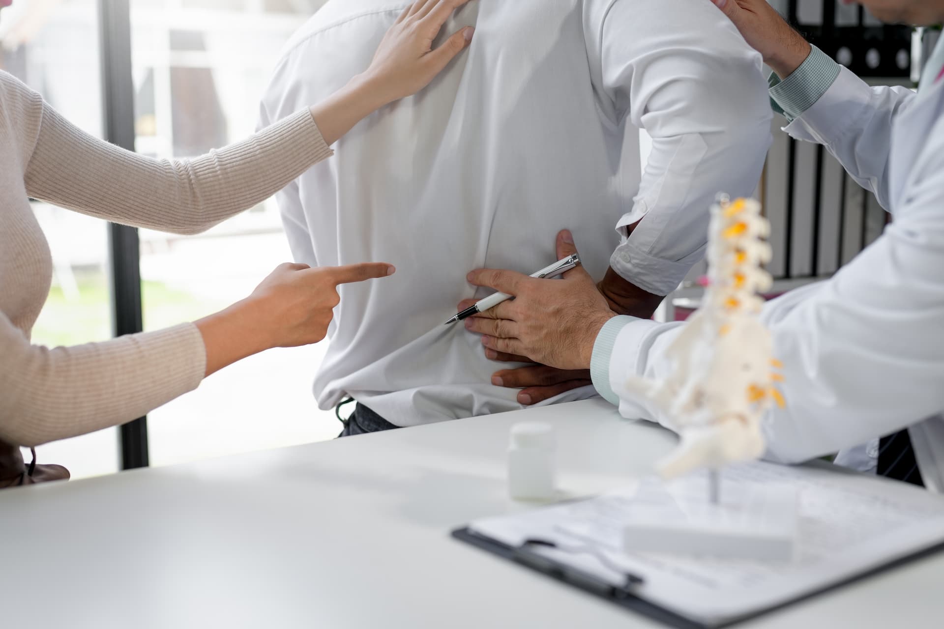 quiropractico o fisioterapeuta